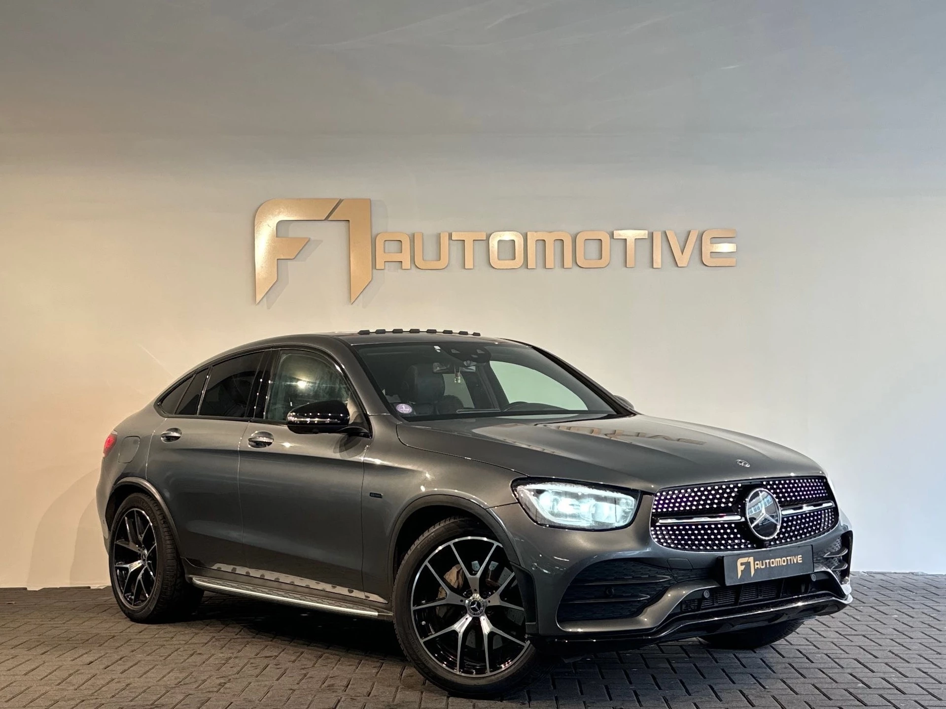 Hoofdafbeelding Mercedes-Benz GLC