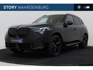 BMW X3 30e xDrive High Executive M Sport Automaat / Panoramadak / Trekhaak / Sportstoelen / Adaptieve LED / Parking Assistant Plus / Live Cockpit Professional / Comfort Access