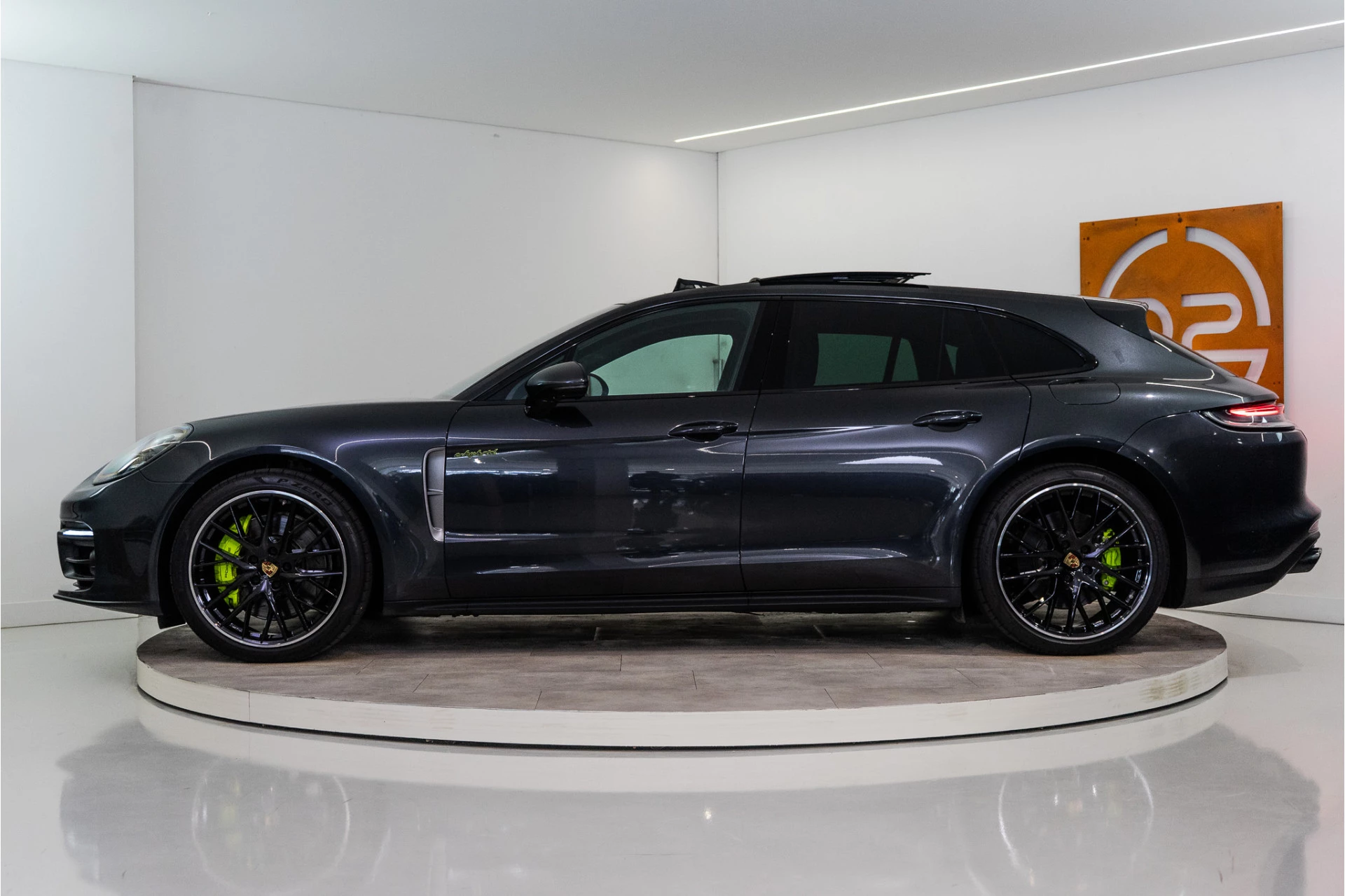 Hoofdafbeelding Porsche Panamera