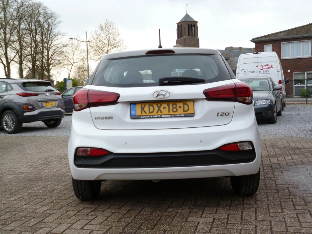 Hoofdafbeelding Hyundai i20
