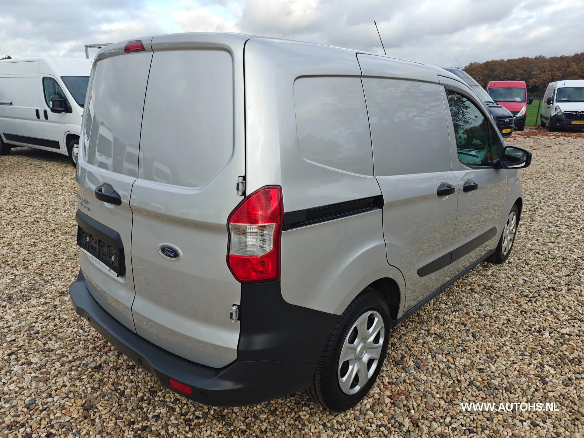 Hoofdafbeelding Ford Transit Courier