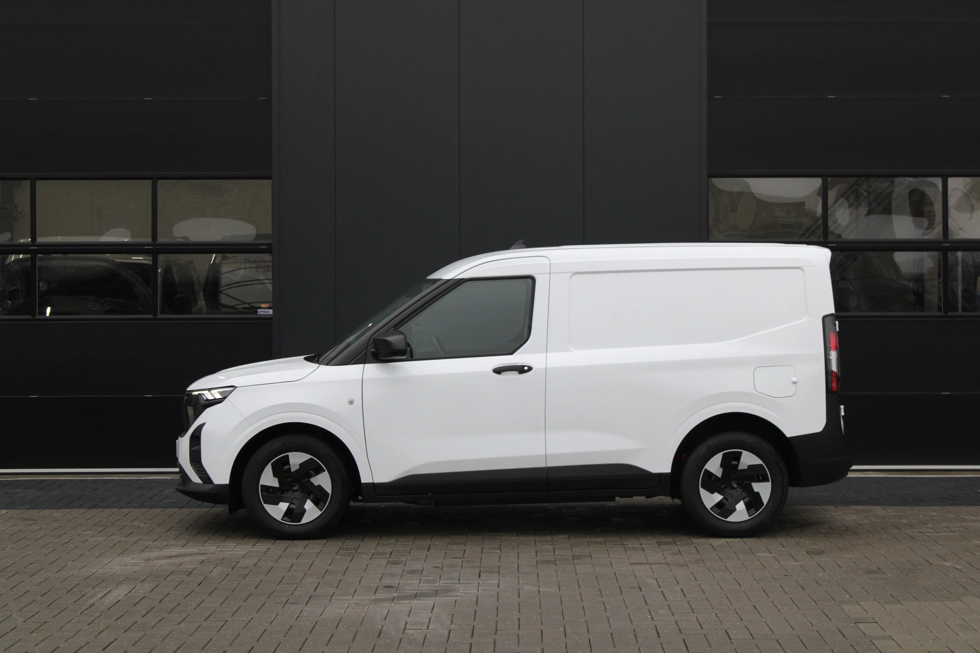 Hoofdafbeelding Ford E-Transit