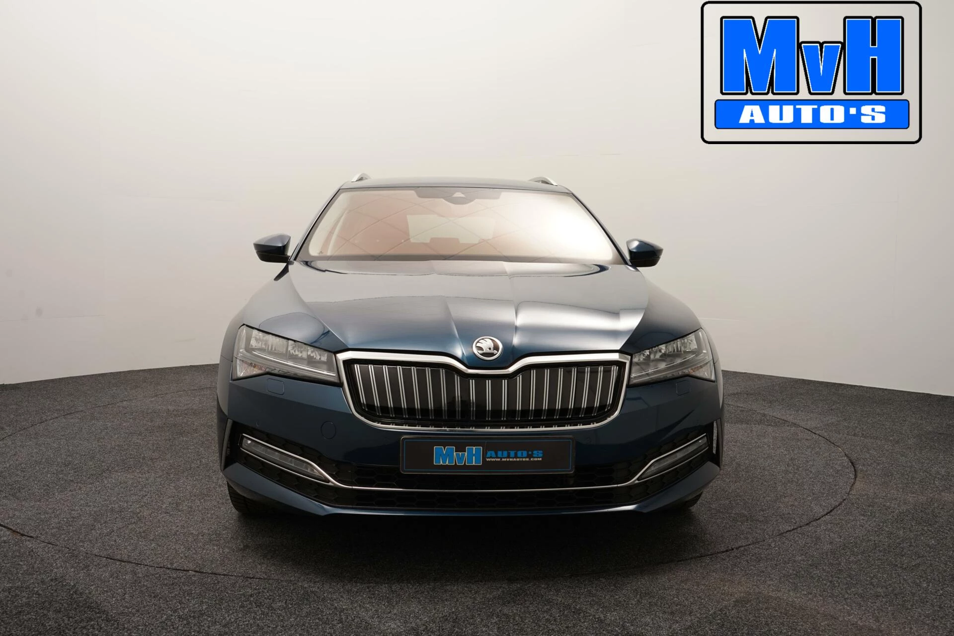 Hoofdafbeelding Škoda Superb