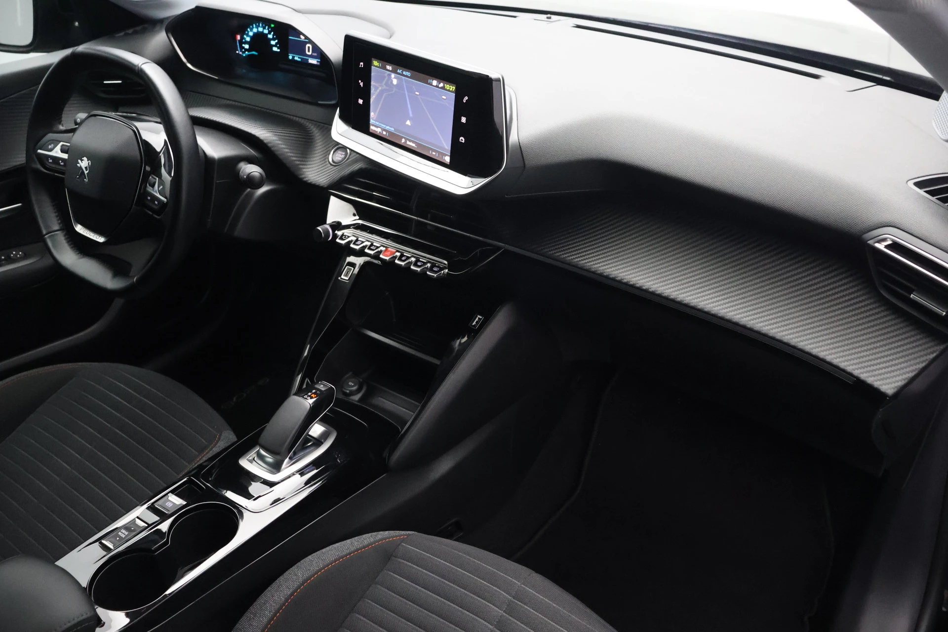 Hoofdafbeelding Peugeot e-208