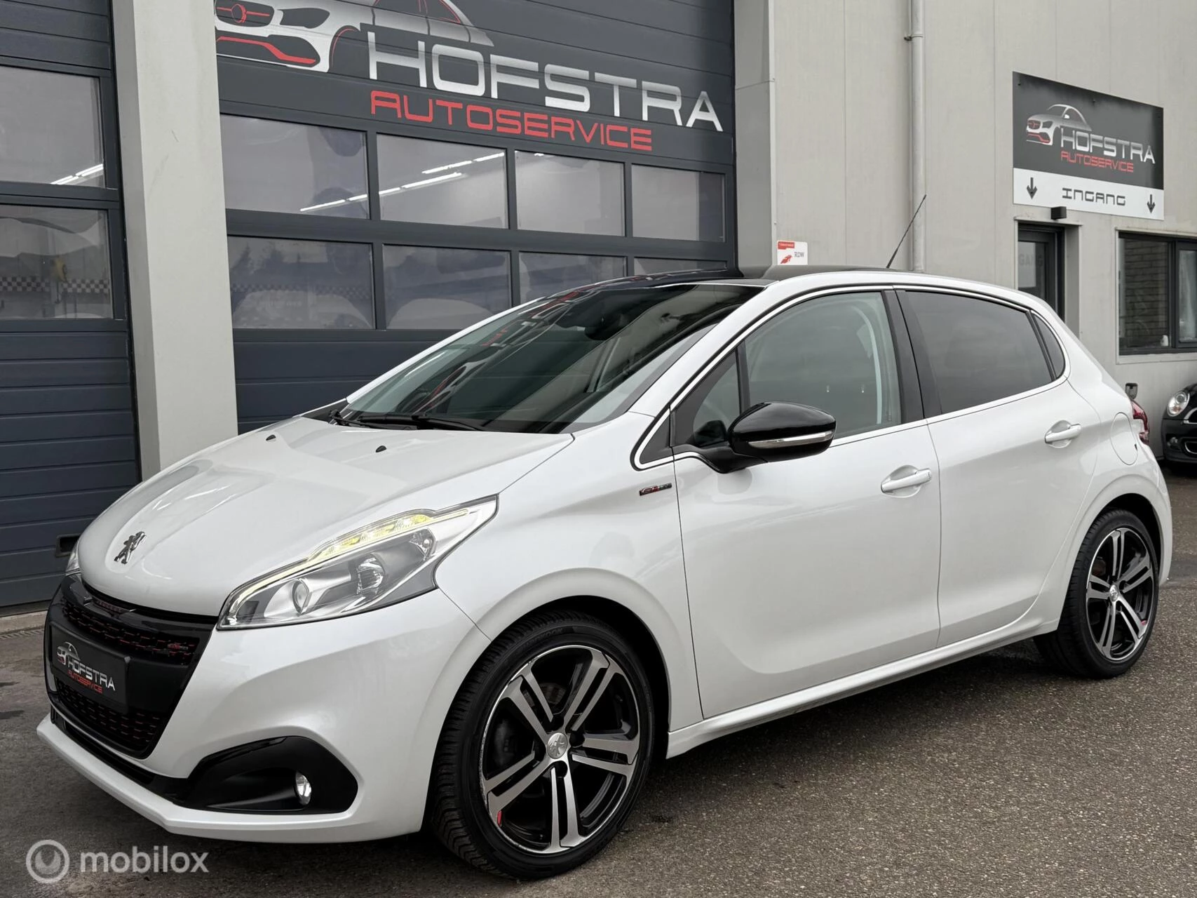 Hoofdafbeelding Peugeot 208