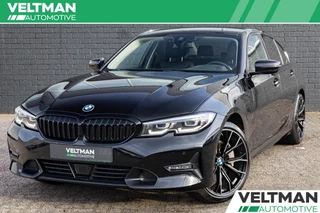 BMW 3-serie 330e eDrive Edition 19INCH HARMAN KARDON ADAPTIVE CRUISE CARPLAY