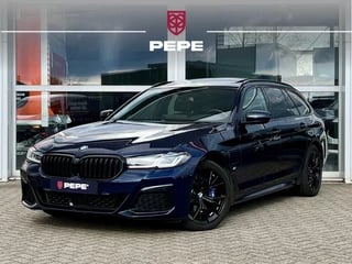 BMW 5-serie Touring 530e xDrive M-Sport|LASER|H&K|19|PANO