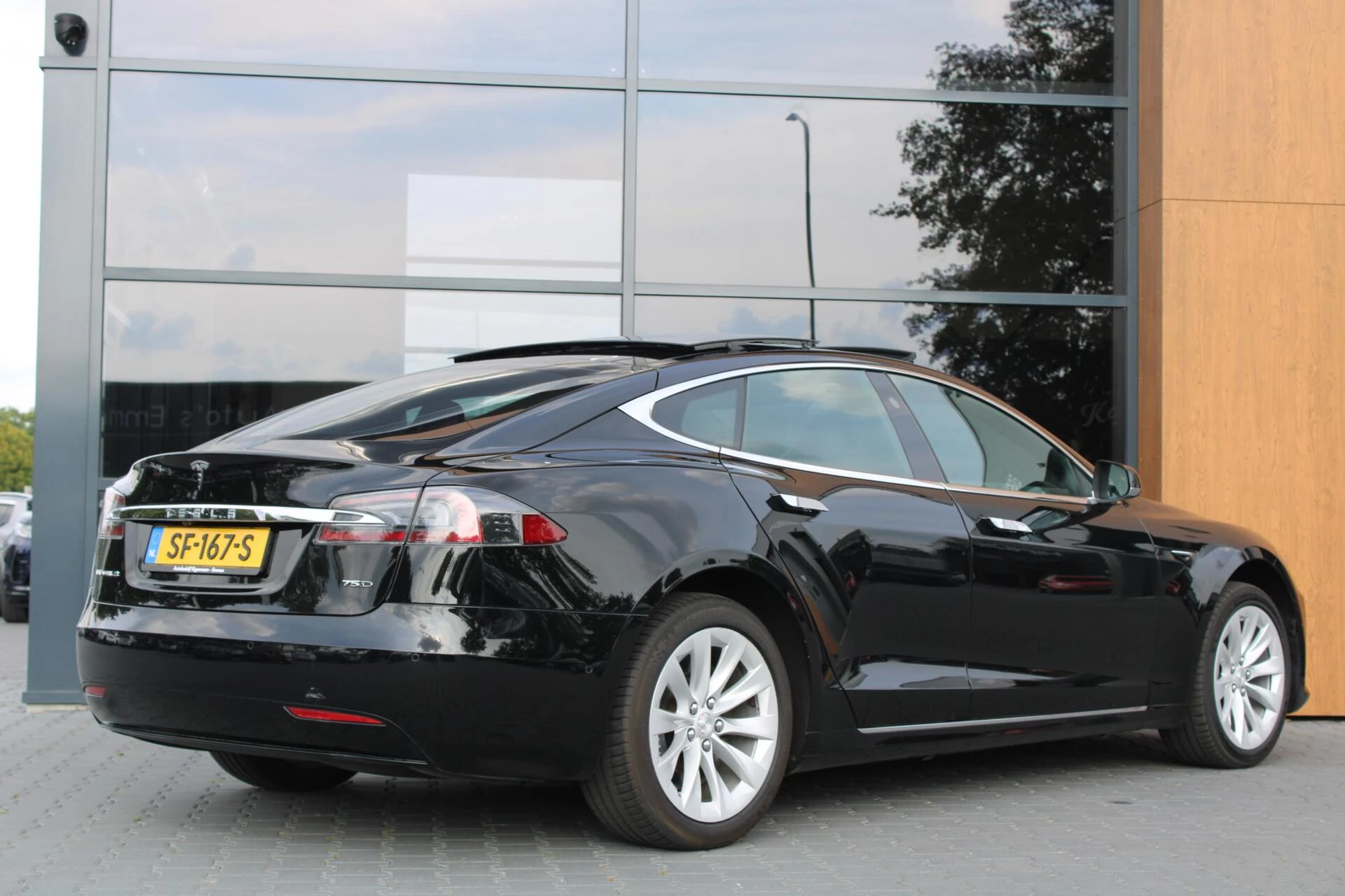 Hoofdafbeelding Tesla Model S