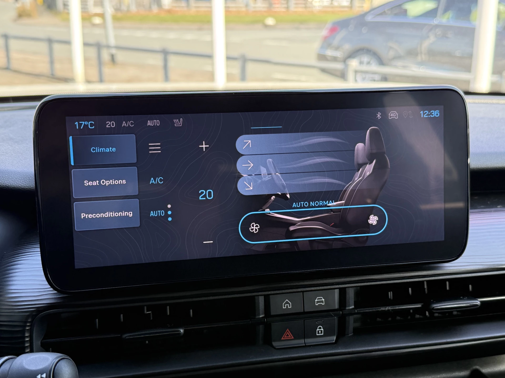 Hoofdafbeelding Jeep Avenger