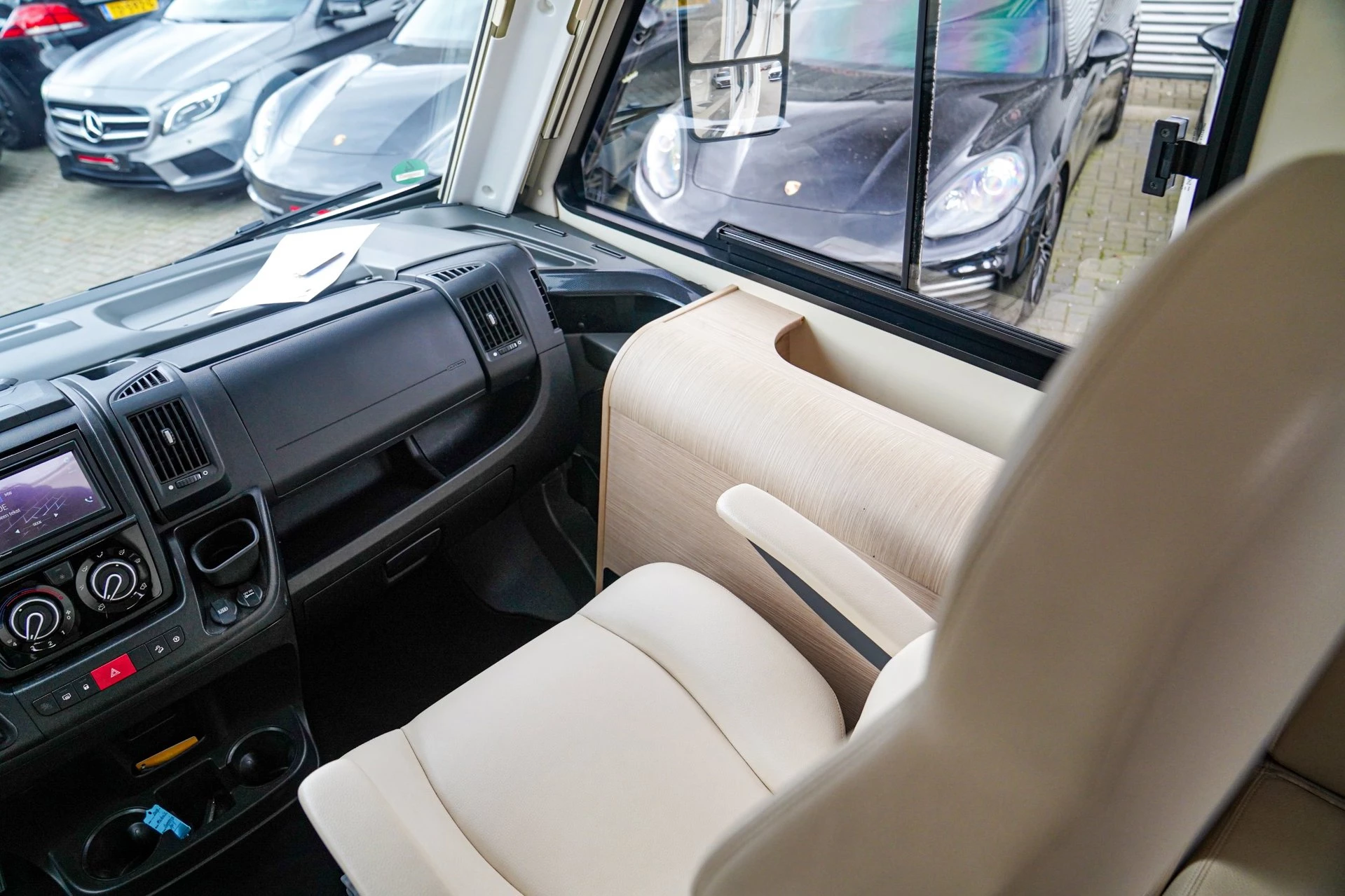 Hoofdafbeelding McLouis SOVEREIGN 876