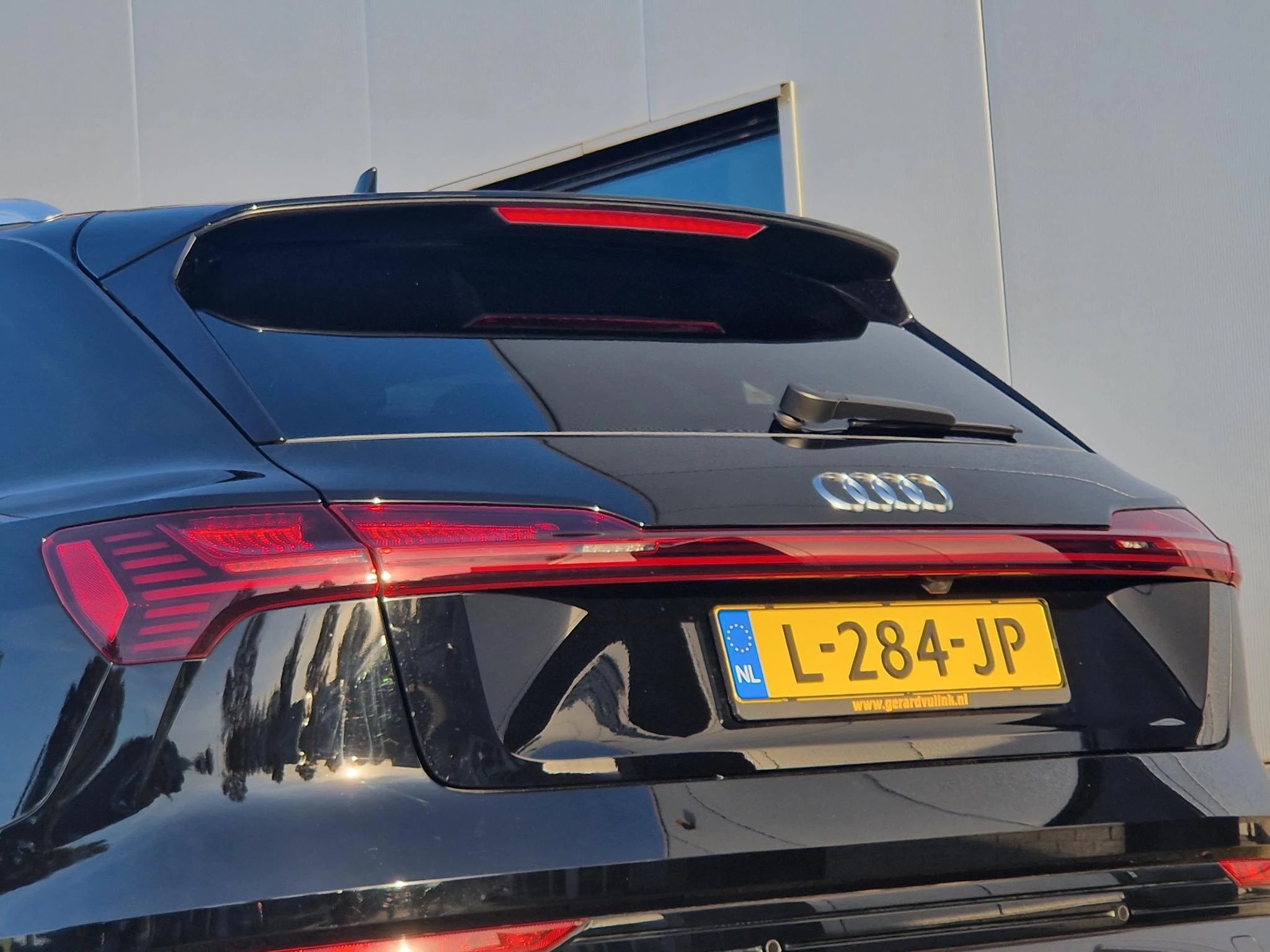 Hoofdafbeelding Audi e-tron