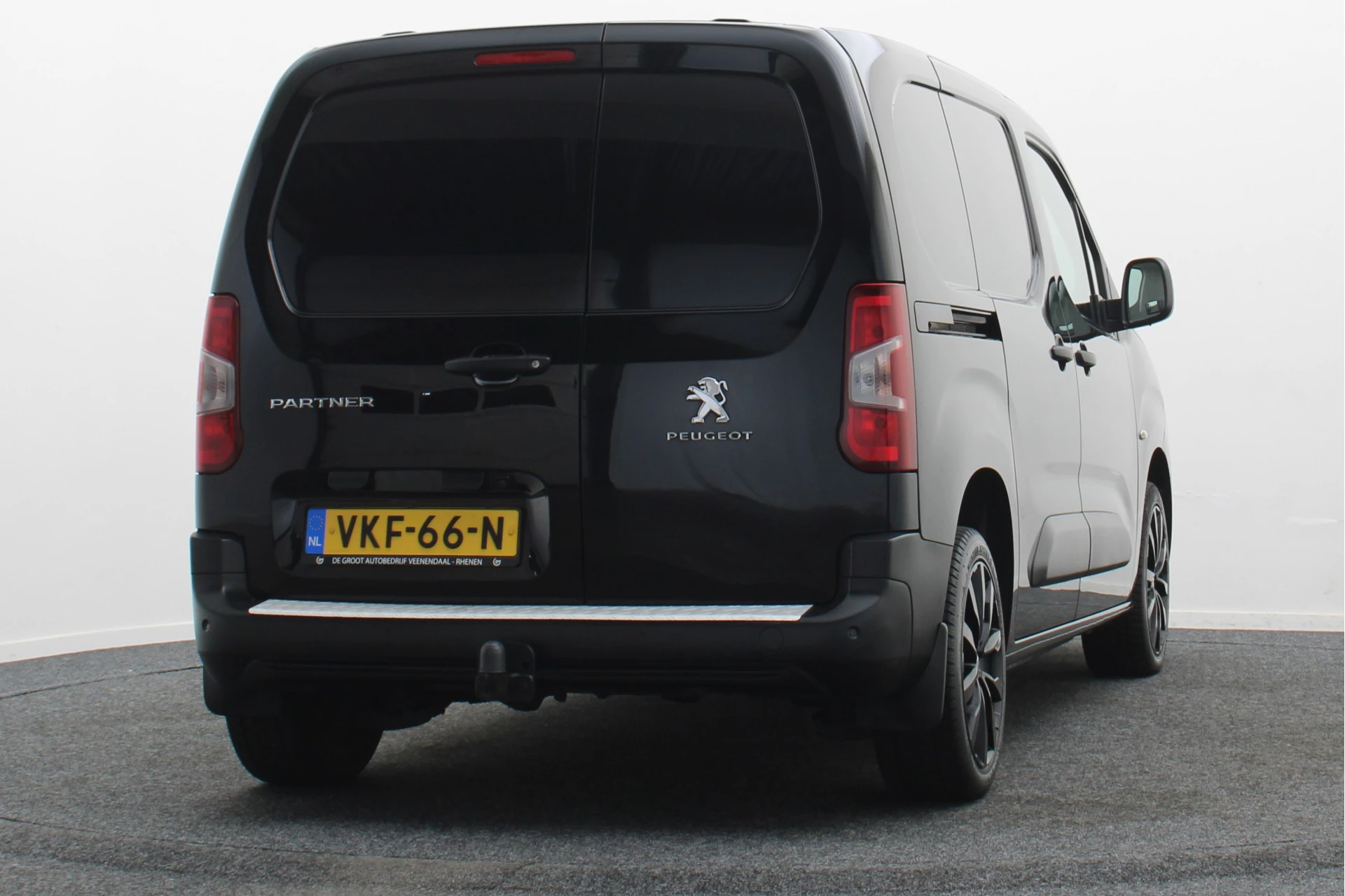 Hoofdafbeelding Peugeot Partner
