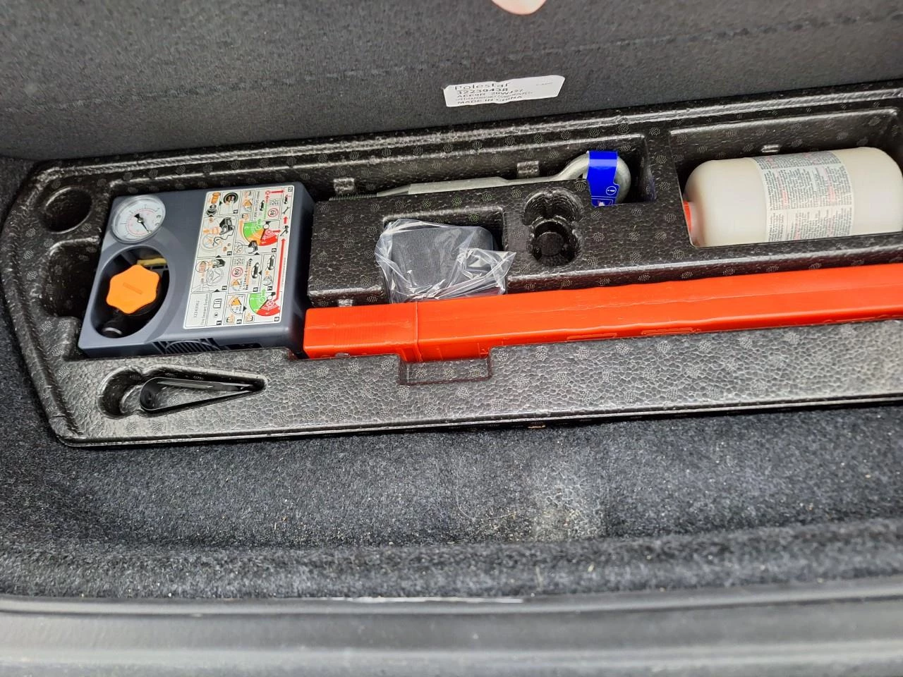 Hoofdafbeelding Polestar 2