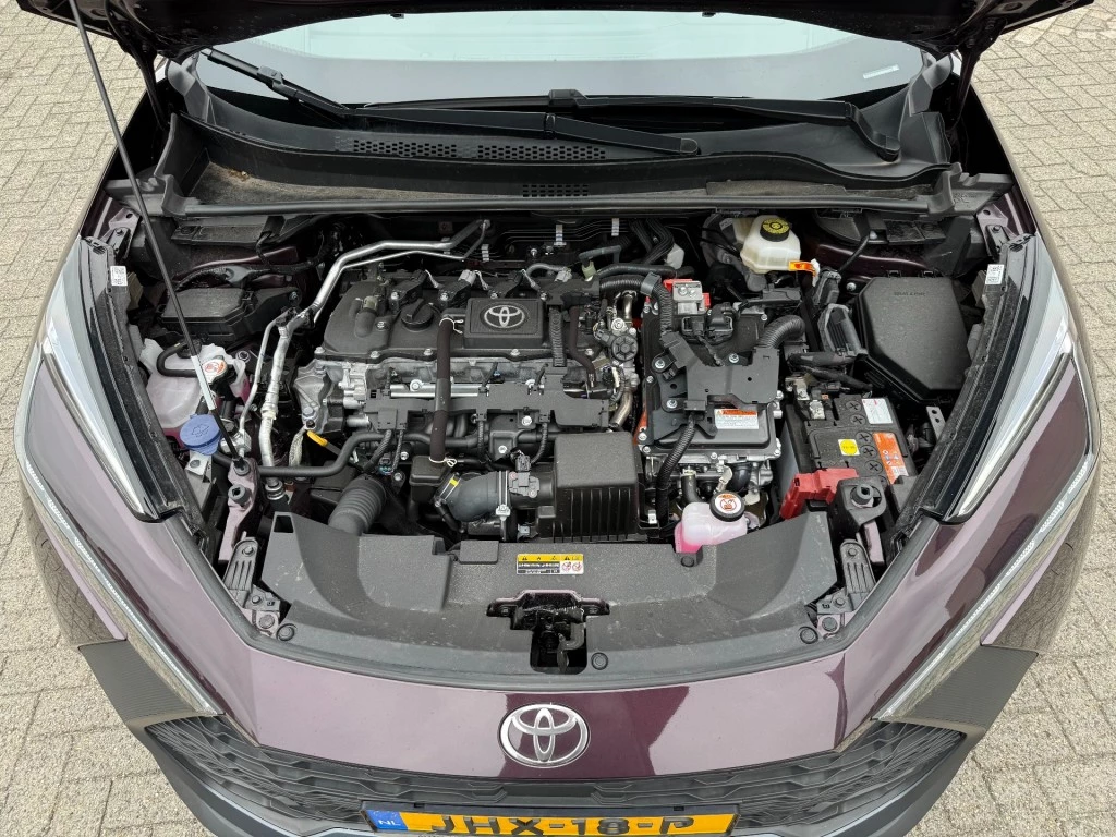 Hoofdafbeelding Toyota C-HR