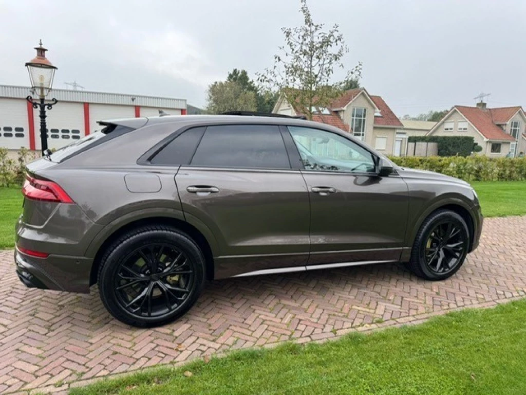 Hoofdafbeelding Audi Q8