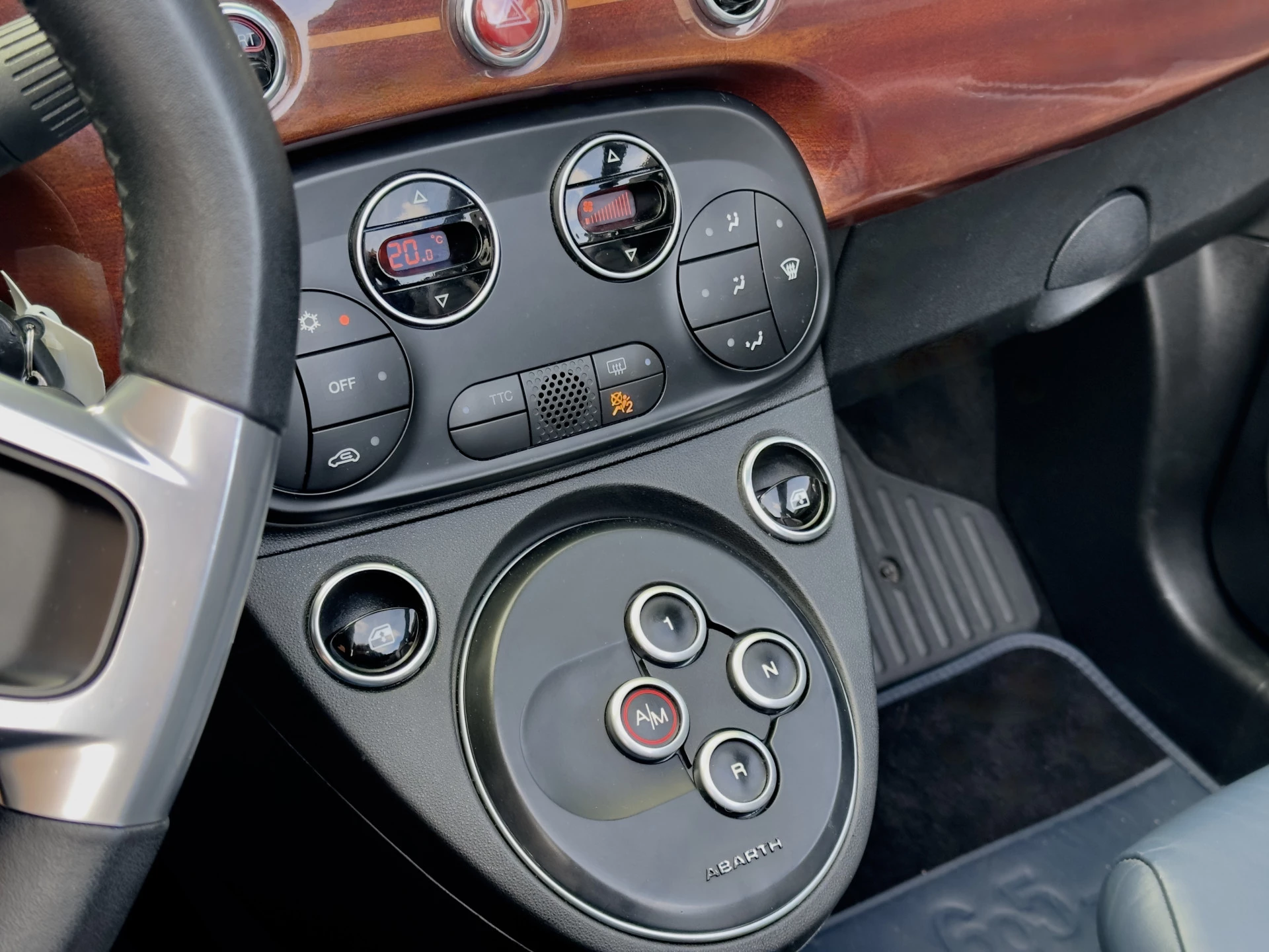 Hoofdafbeelding Abarth 695