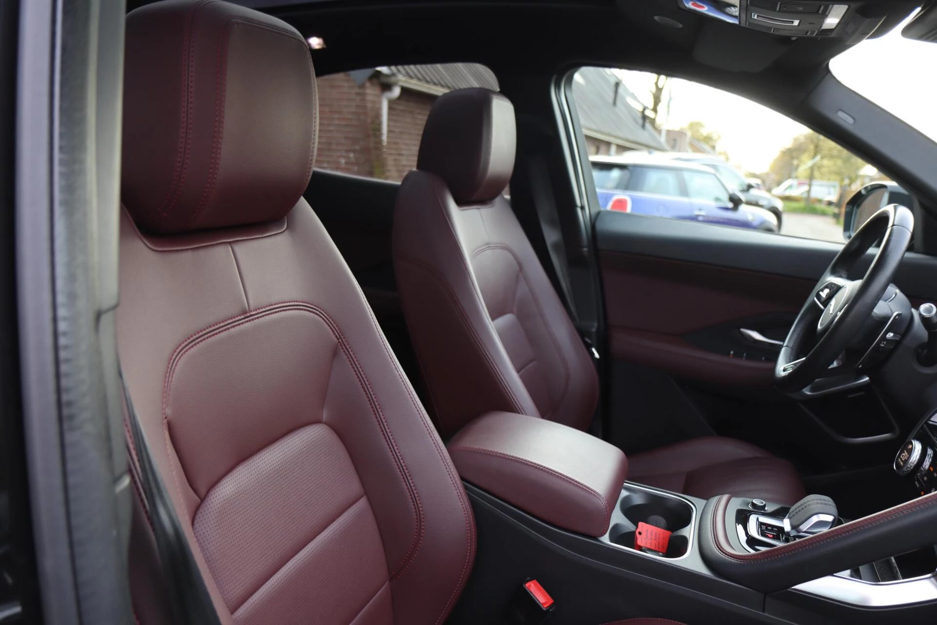 Hoofdafbeelding Jaguar E-PACE