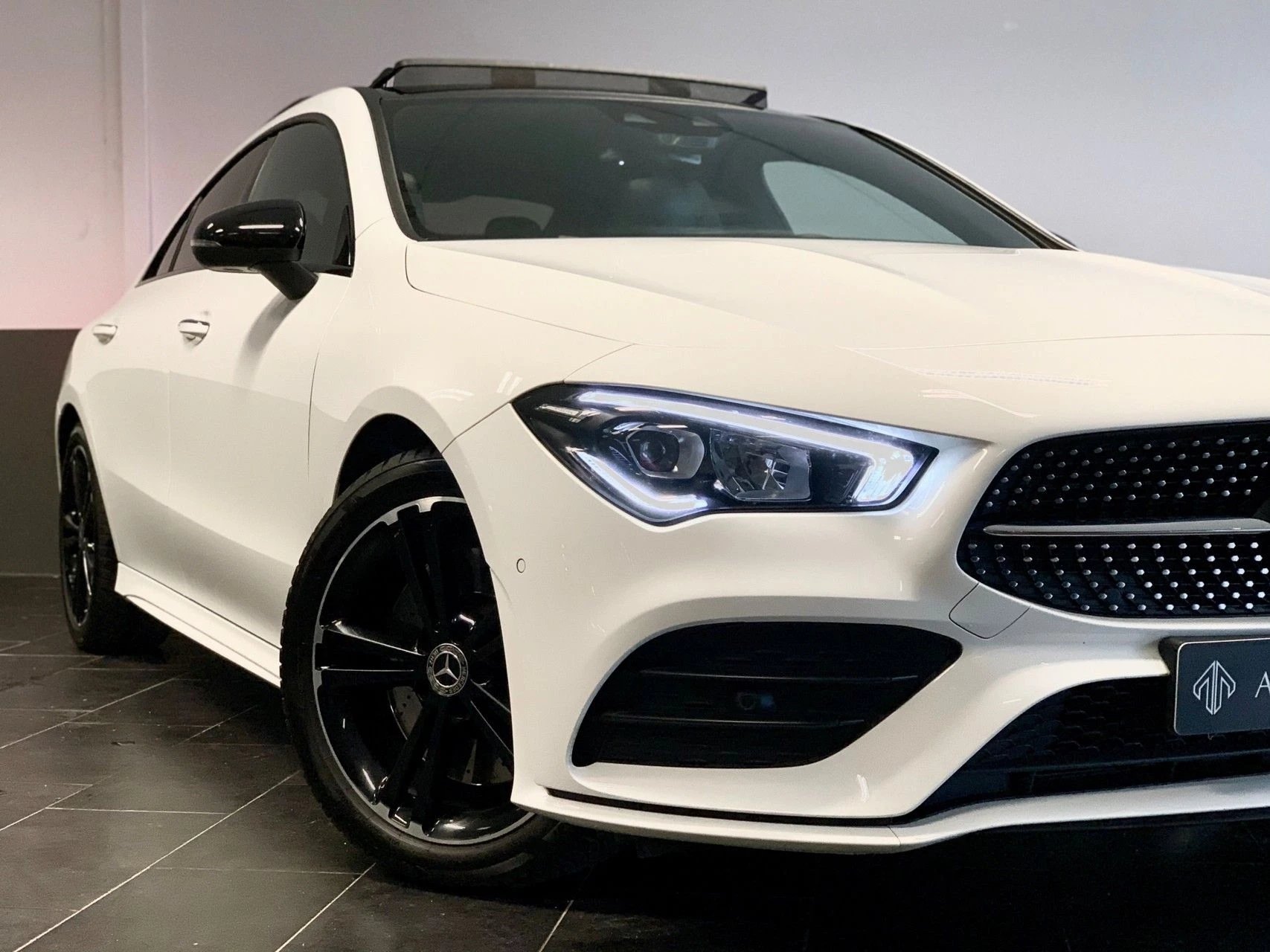 Hoofdafbeelding Mercedes-Benz CLA