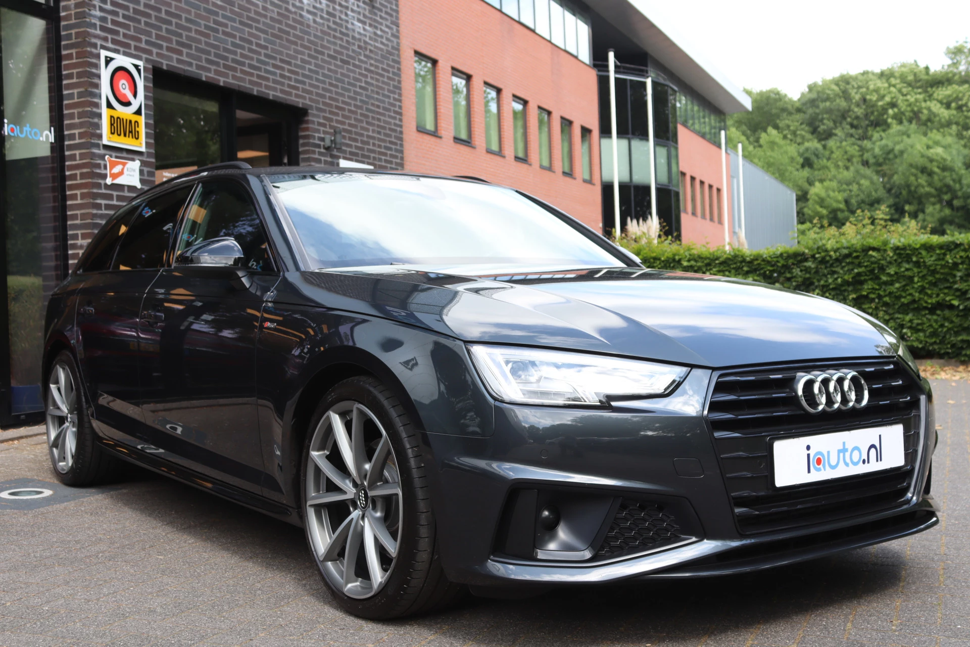 Hoofdafbeelding Audi A4