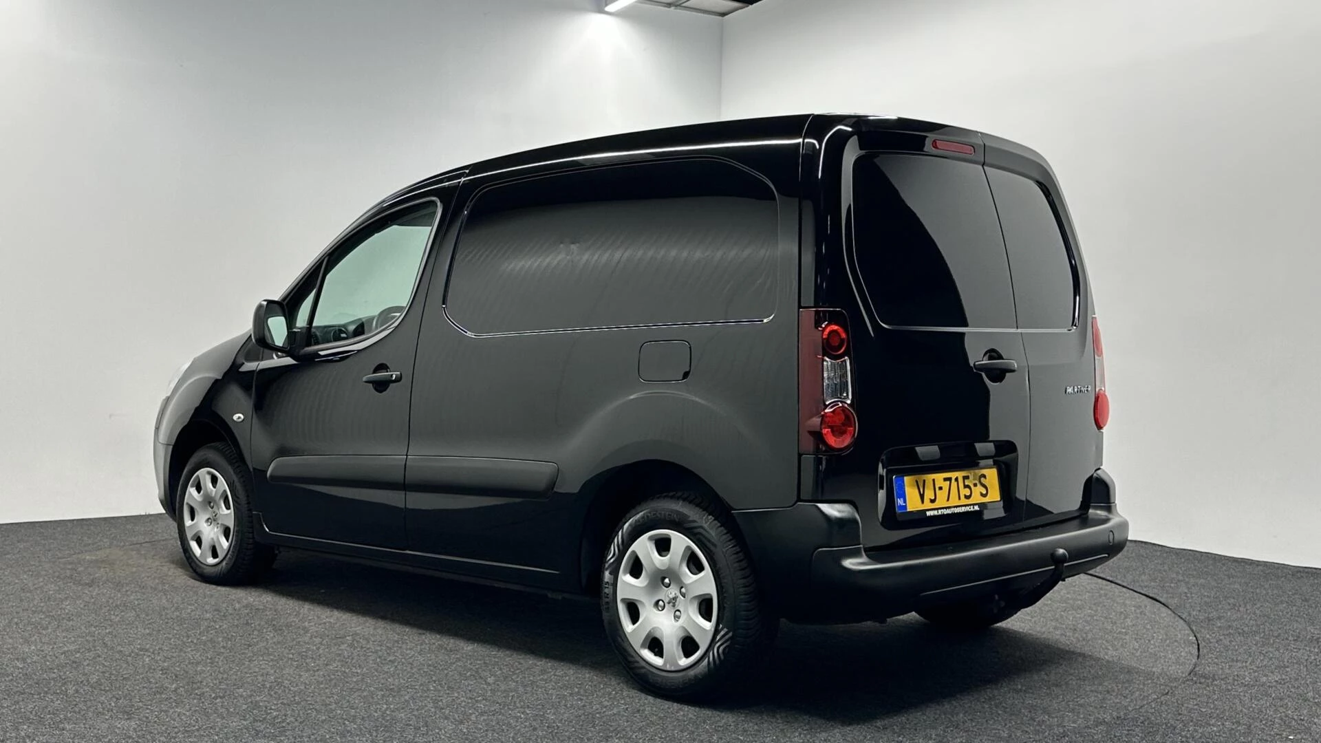 Hoofdafbeelding Peugeot Partner