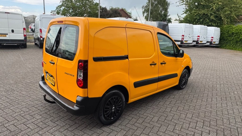Hoofdafbeelding Peugeot Partner