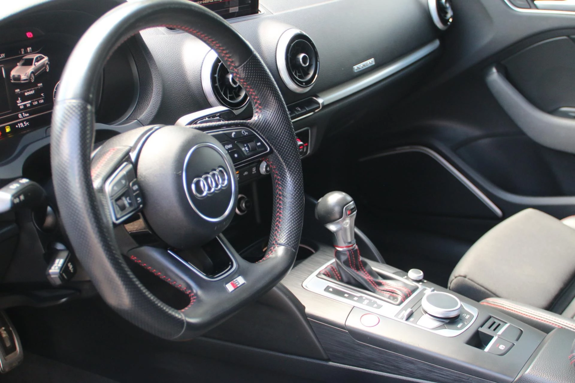 Hoofdafbeelding Audi S3