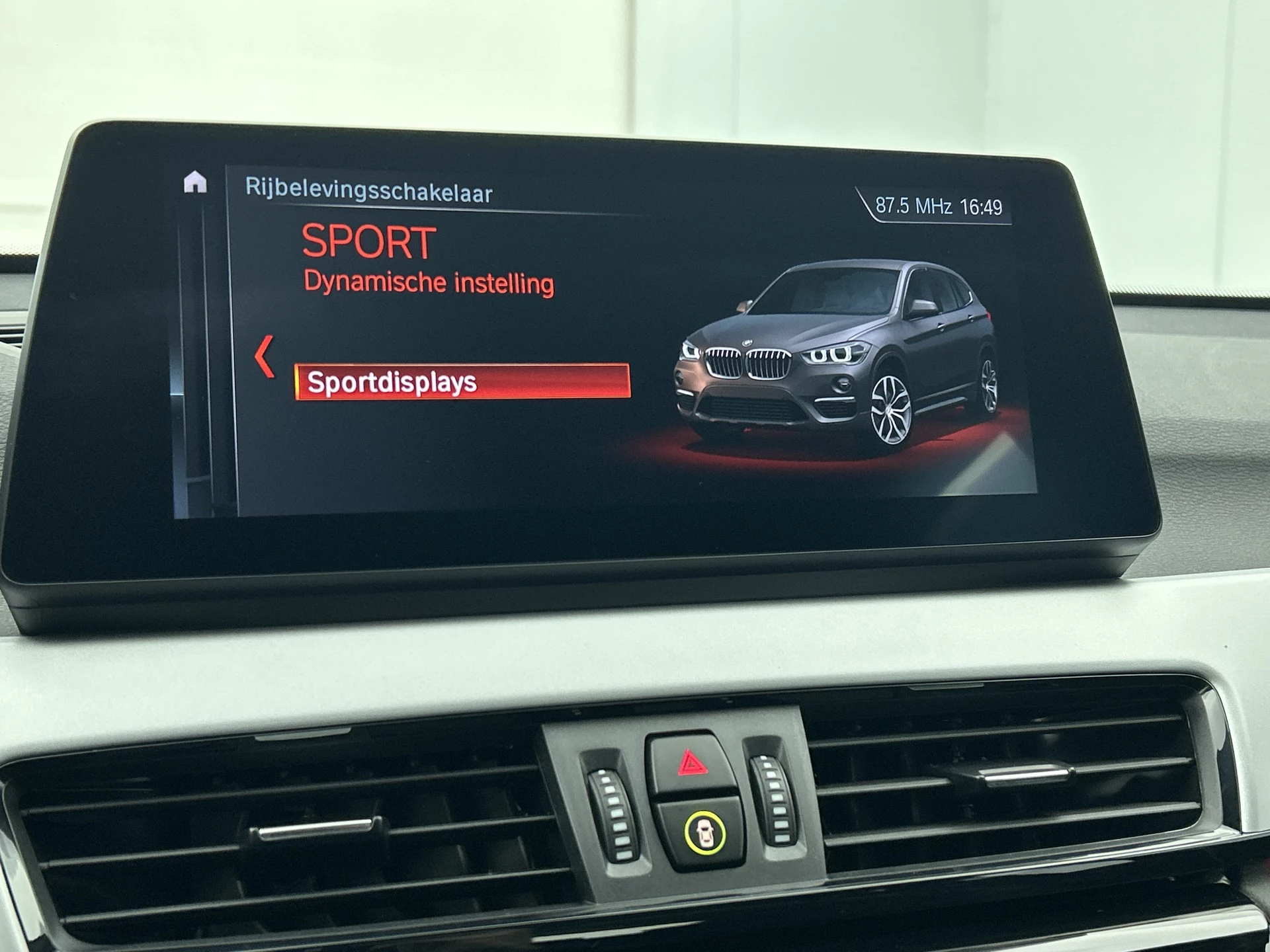 Hoofdafbeelding BMW X1