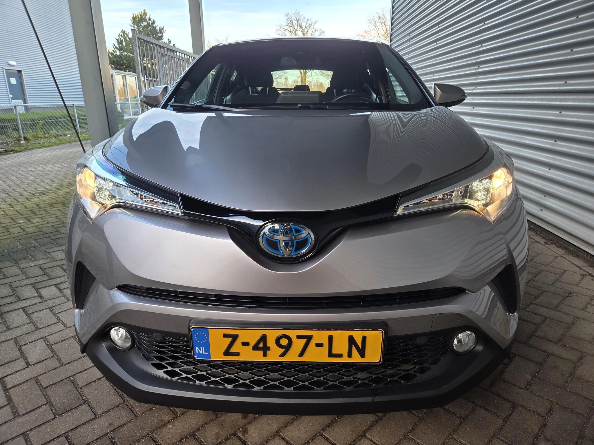 Hoofdafbeelding Toyota C-HR