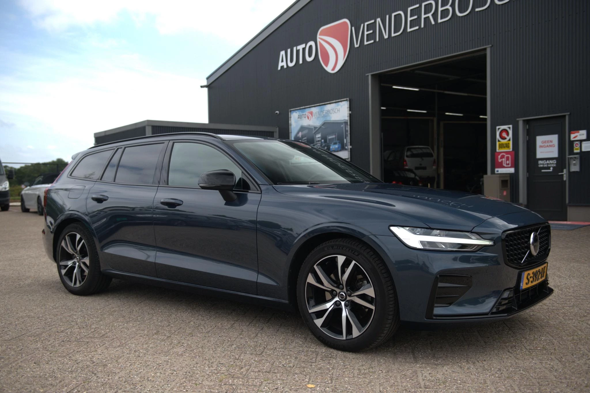 Hoofdafbeelding Volvo V60