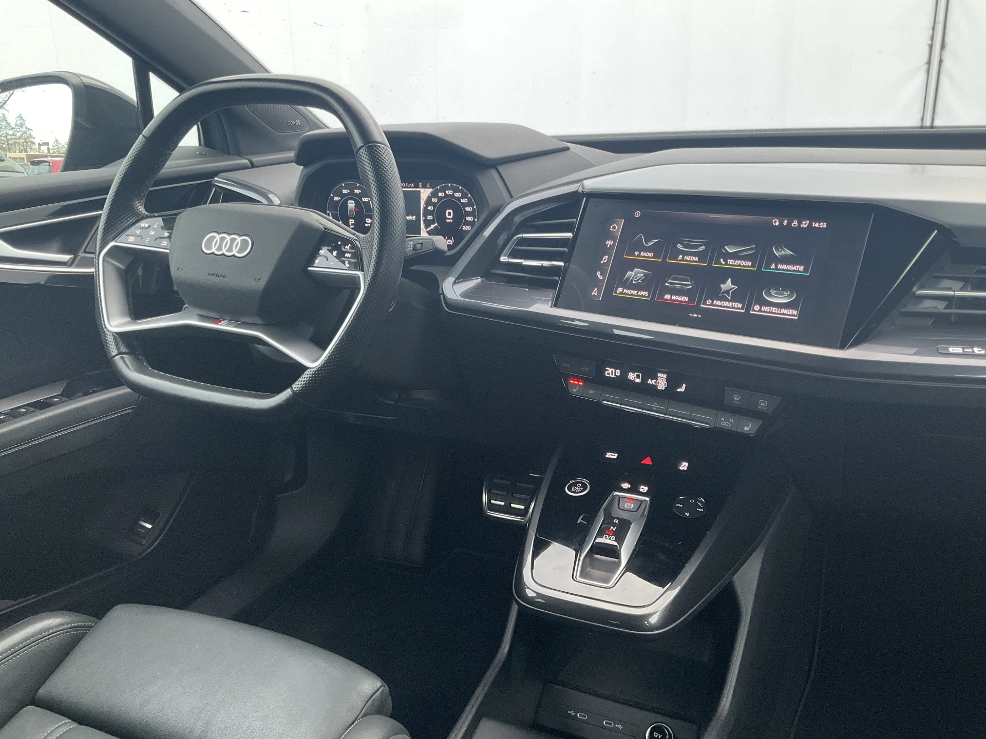 Hoofdafbeelding Audi Q4 e-tron