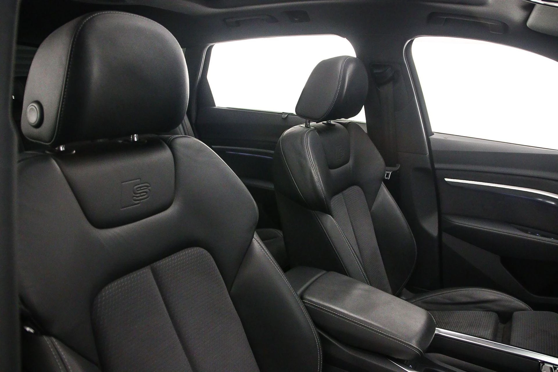 Hoofdafbeelding Audi Q8 e-tron