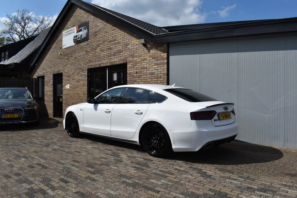 Hoofdafbeelding Audi S5