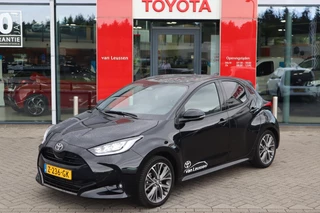 Toyota Yaris 1.5 HYBRID 130 EXECUTIVE APPLE/ANDROID KEYLESS BLISS LEDER STOEL/STUUR VERWARM. AFN-TREKHAAK