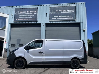 Hoofdafbeelding Opel Vivaro Opel Vivaro  1.6 CDTI Euro 6 Lang Airco 3 zitplaatsen Trekhaak