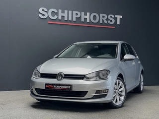 Hoofdafbeelding Volkswagen Golf Volkswagen Golf 1.2 Tsi Highline 105pk Dealer onderhouden Garantie