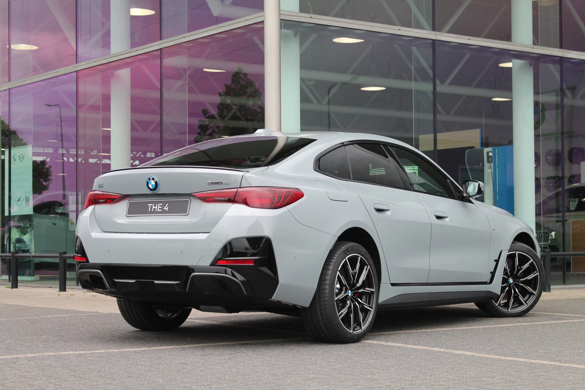 Hoofdafbeelding BMW i4