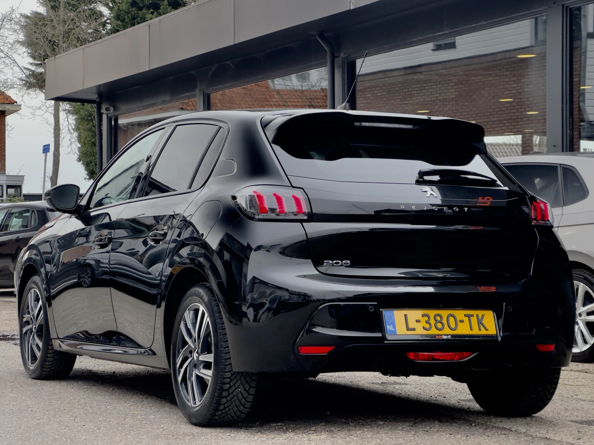 Hoofdafbeelding Peugeot 208