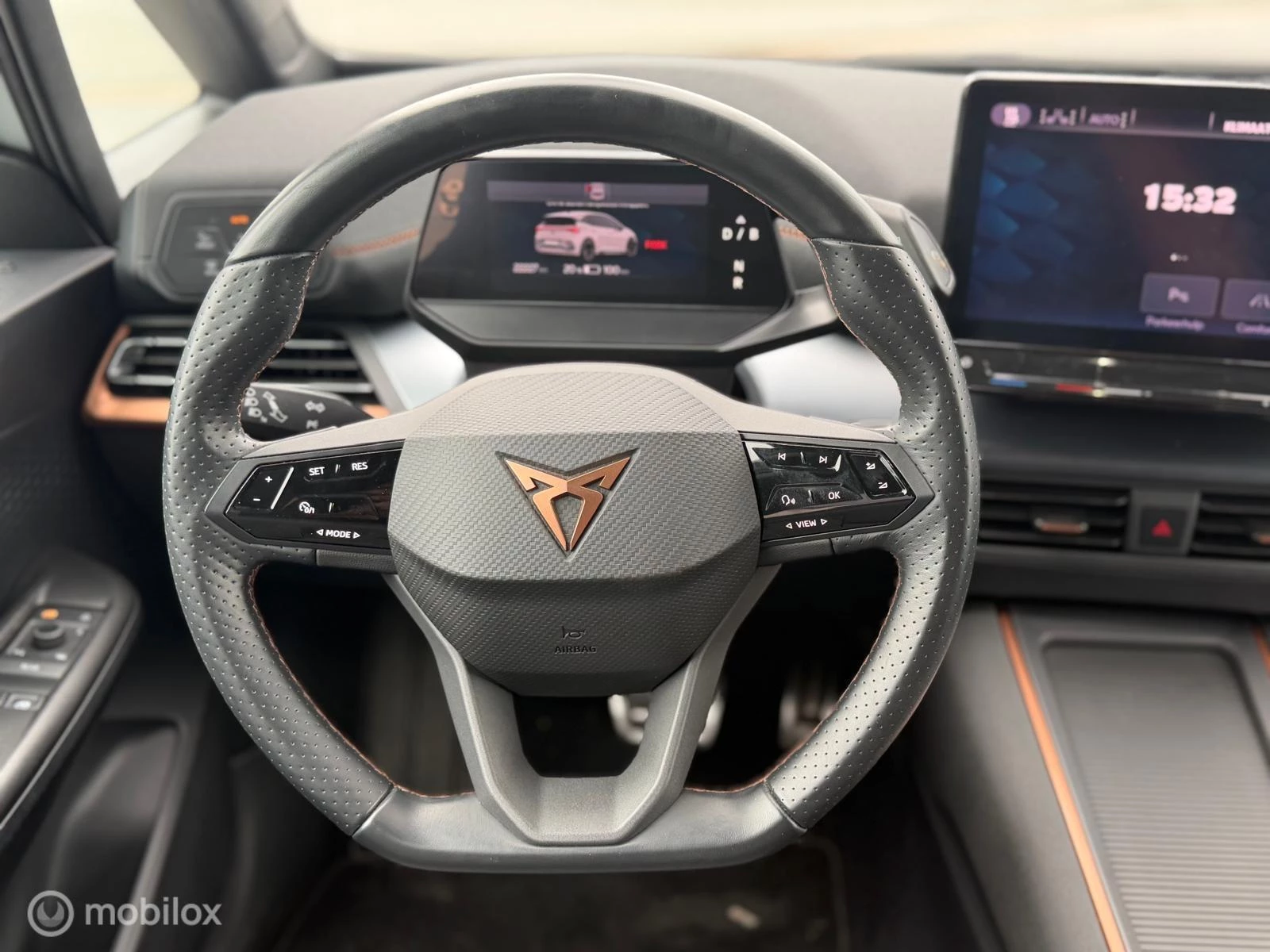 Hoofdafbeelding CUPRA Born