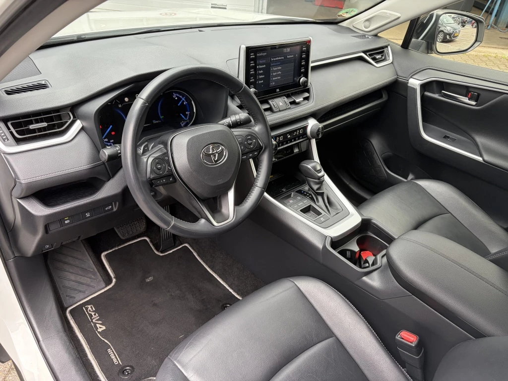 Hoofdafbeelding Toyota RAV4