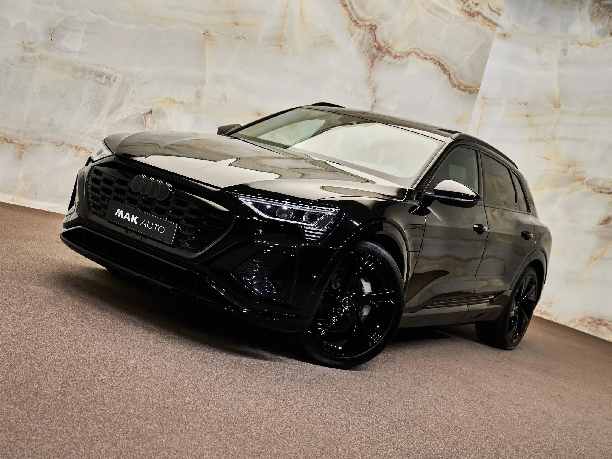 Hoofdafbeelding Audi Q8 e-tron