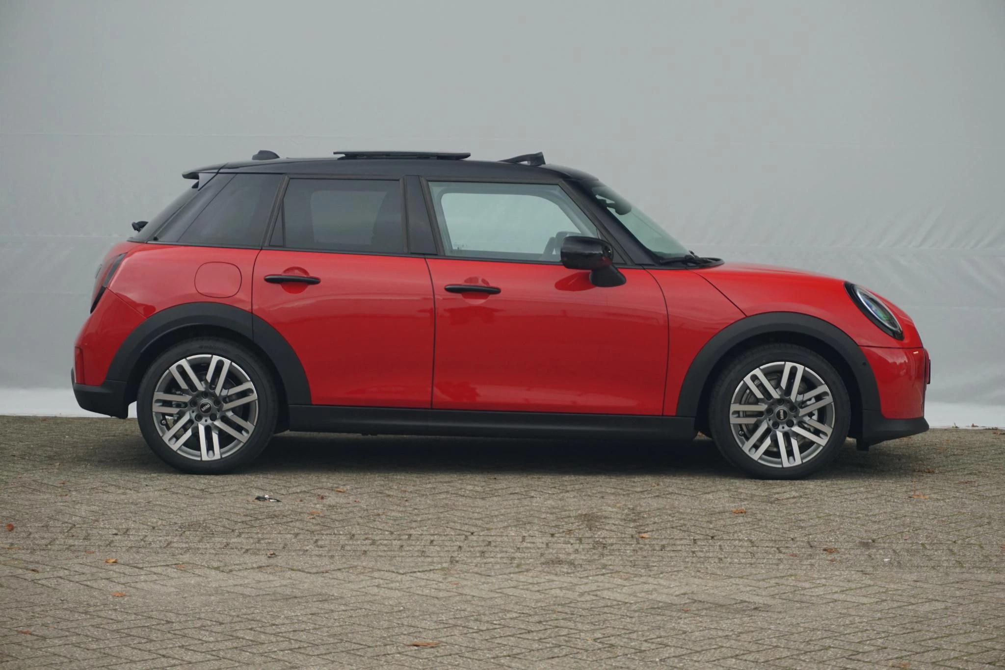 Hoofdafbeelding MINI 5-deurs