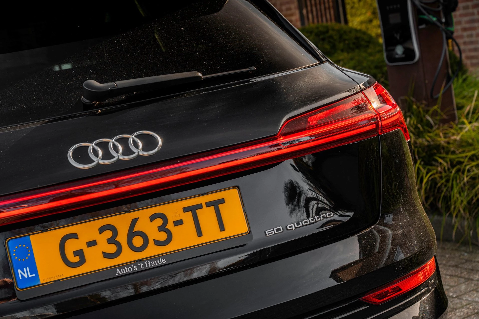 Hoofdafbeelding Audi e-tron