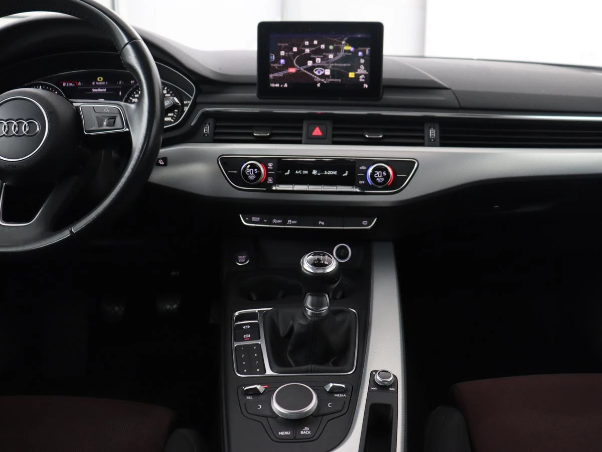 Hoofdafbeelding Audi A4