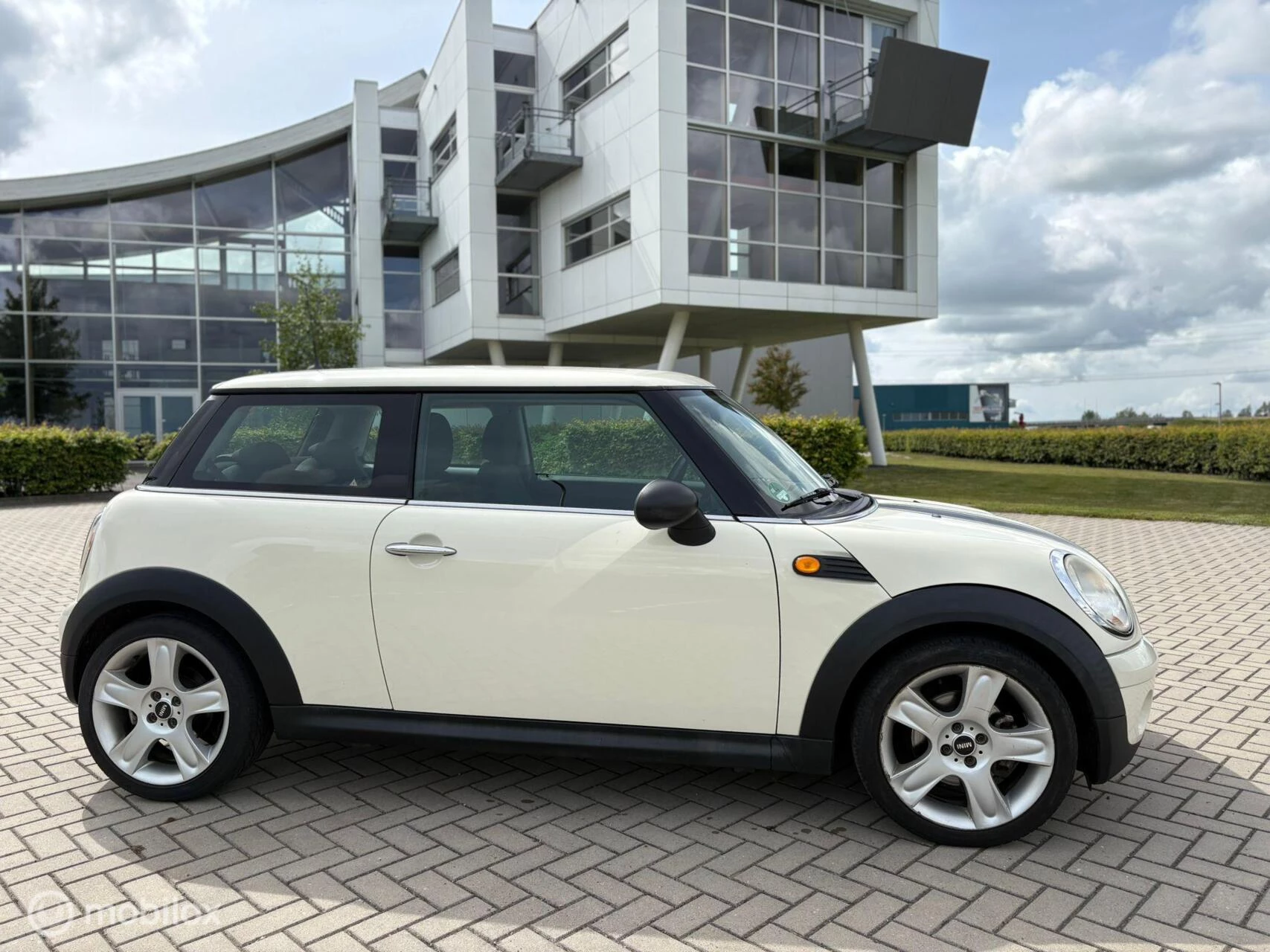 Hoofdafbeelding MINI One