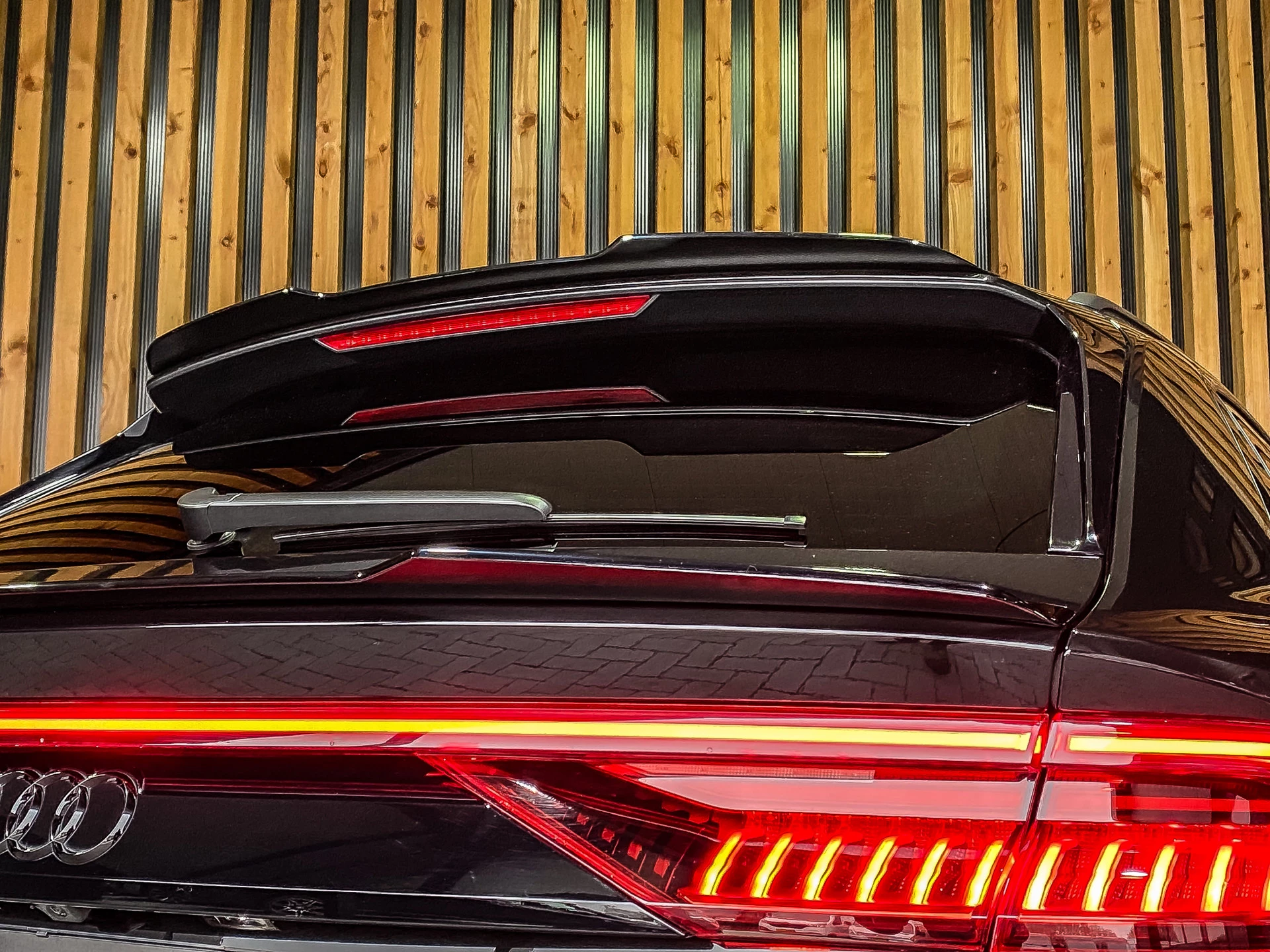 Hoofdafbeelding Audi Q8