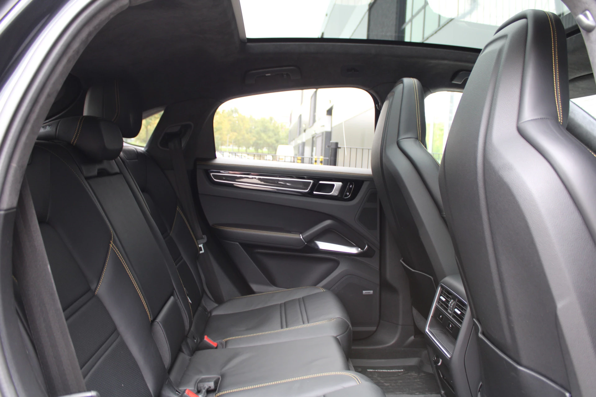 Hoofdafbeelding Porsche Cayenne