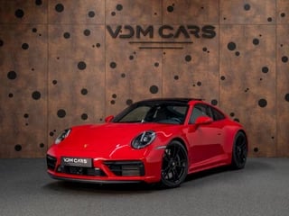 Porsche 911 3.0 Carrera 4 GTS | Pano-dak | 18-Weg | ACC | LED matrix |