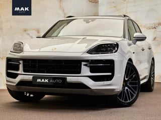 Porsche Cayenne 3.0 E-Hybrid, SportDesign, Bose, 22", pano, trekhaak, ACC, HD Matrix, volleder