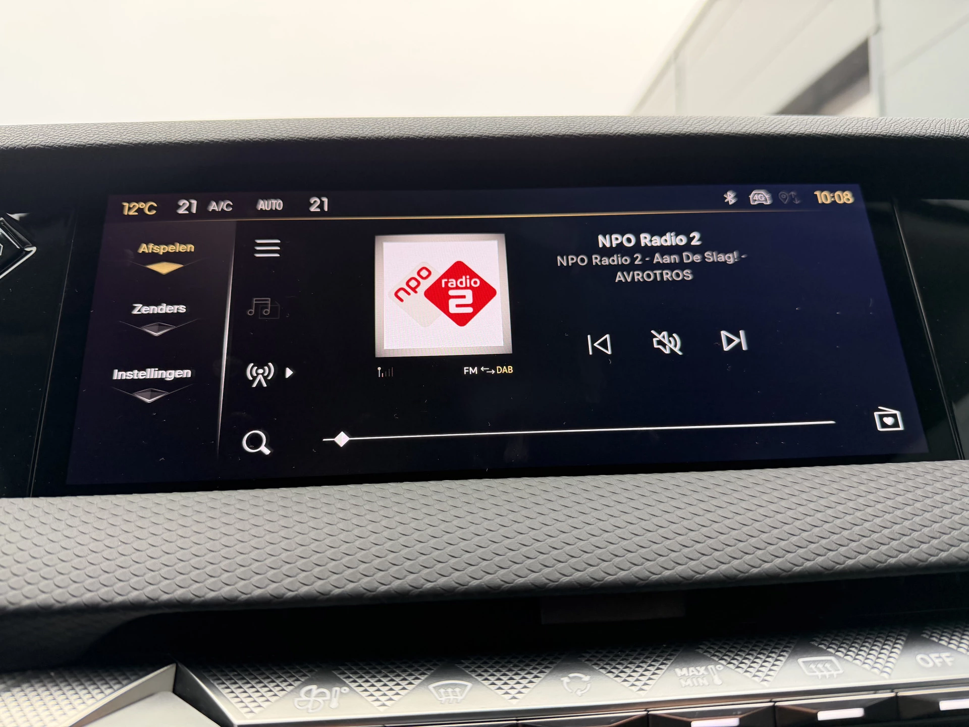 Hoofdafbeelding DS DS 4