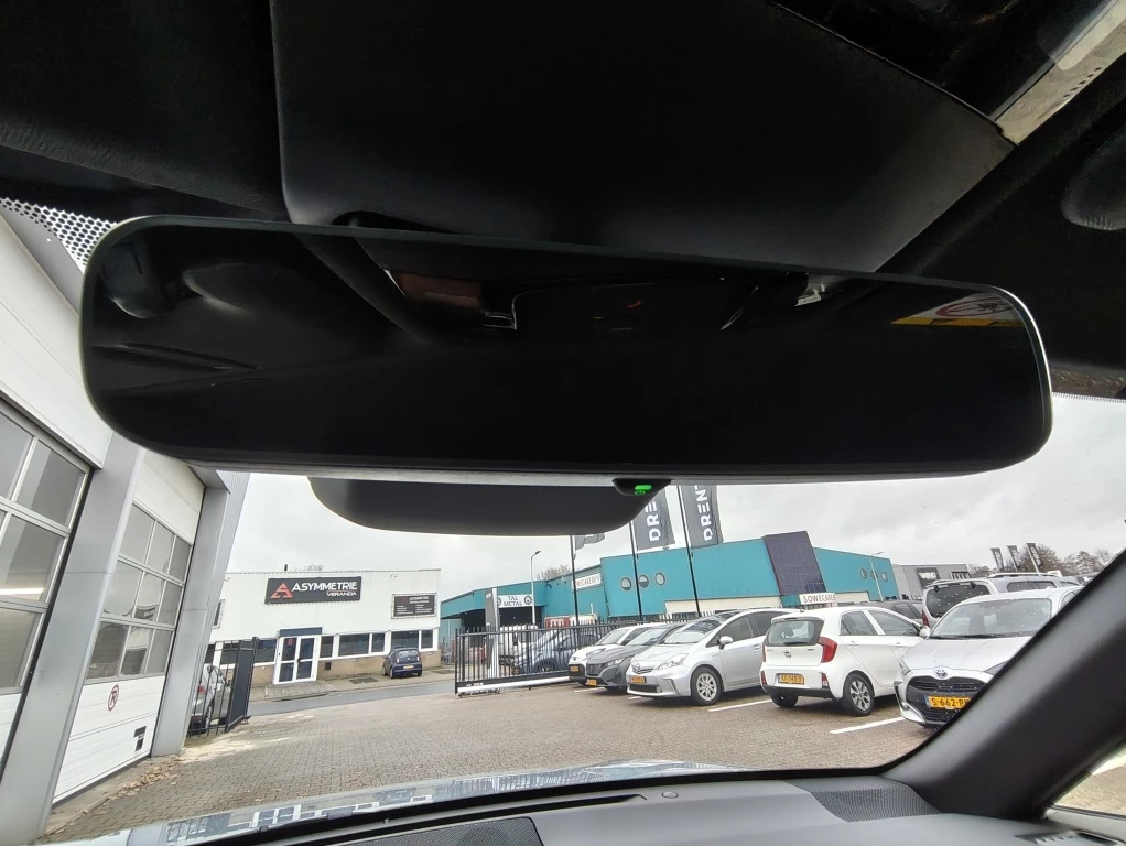 Hoofdafbeelding Lexus LBX